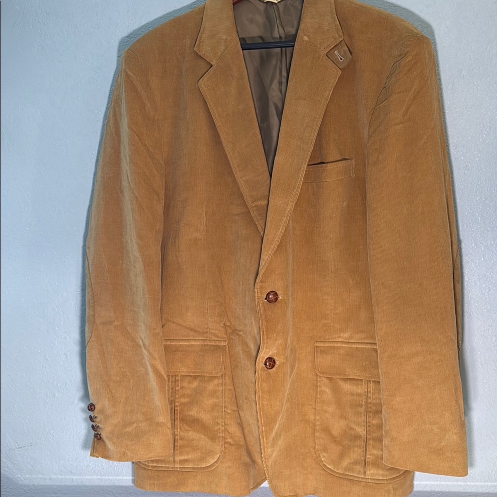 Tan Sport Coat with Classic Notched Lapels